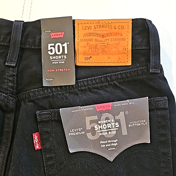 Levi's 501 Distressed Black Jean Short Size 25 - Picture 10 of 13